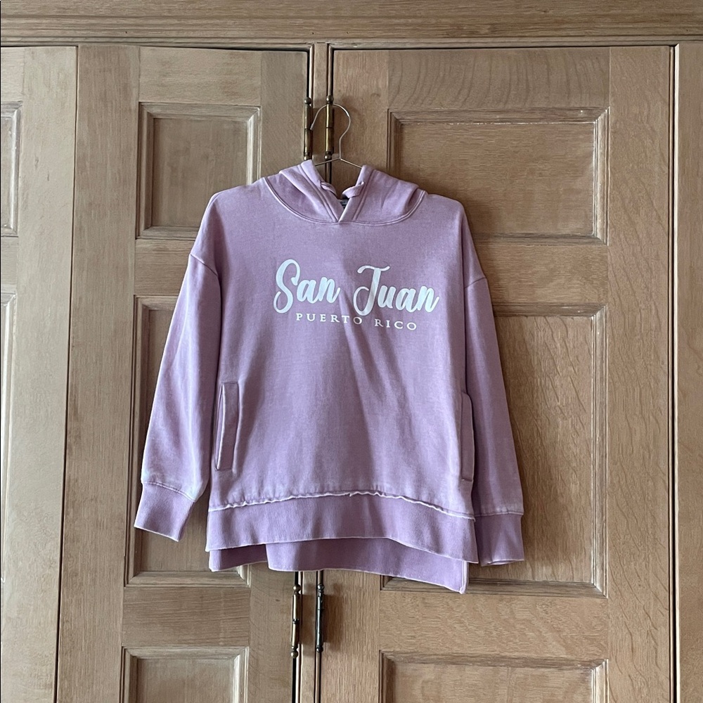 NWOT Cozy San Juan Puerto Rico Hoodie, Size S